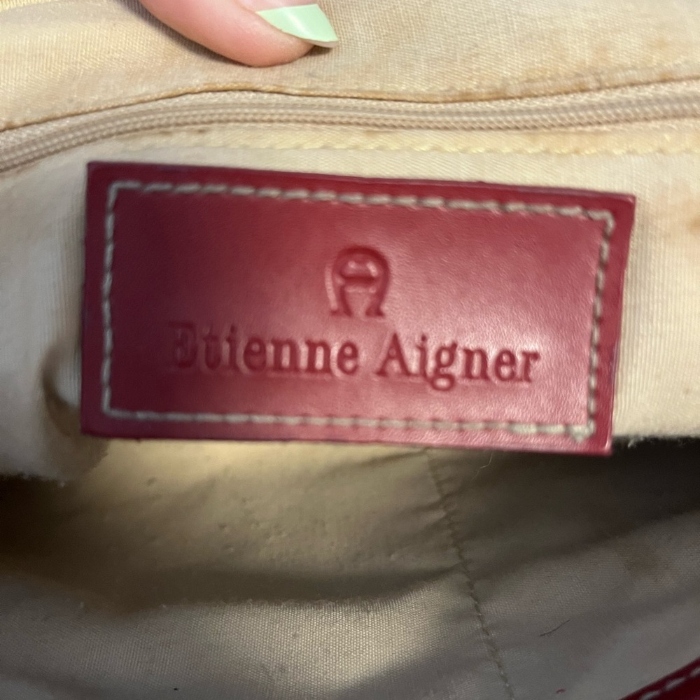 Etienne Aigner vintage straw Plaid Tote with Red Handles and butterfly detail - Picture 5 of 6